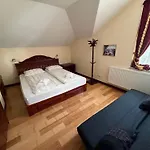 Castle 2 Bedroom Apartment