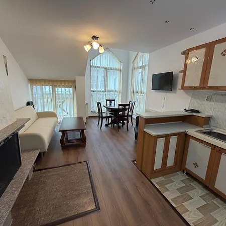 Castle 2 Bedroom *